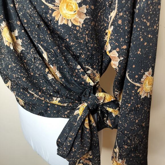 Pepe Floral Spotted Wrap Shirt Pleated Shoulder Long Sleeve - Picture 6 of 11